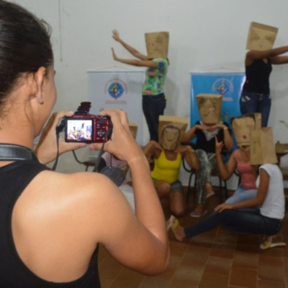 RETRATOS E RETALHOS SERÃO LANÇADOS EM MIRACEMA PELA AASJN