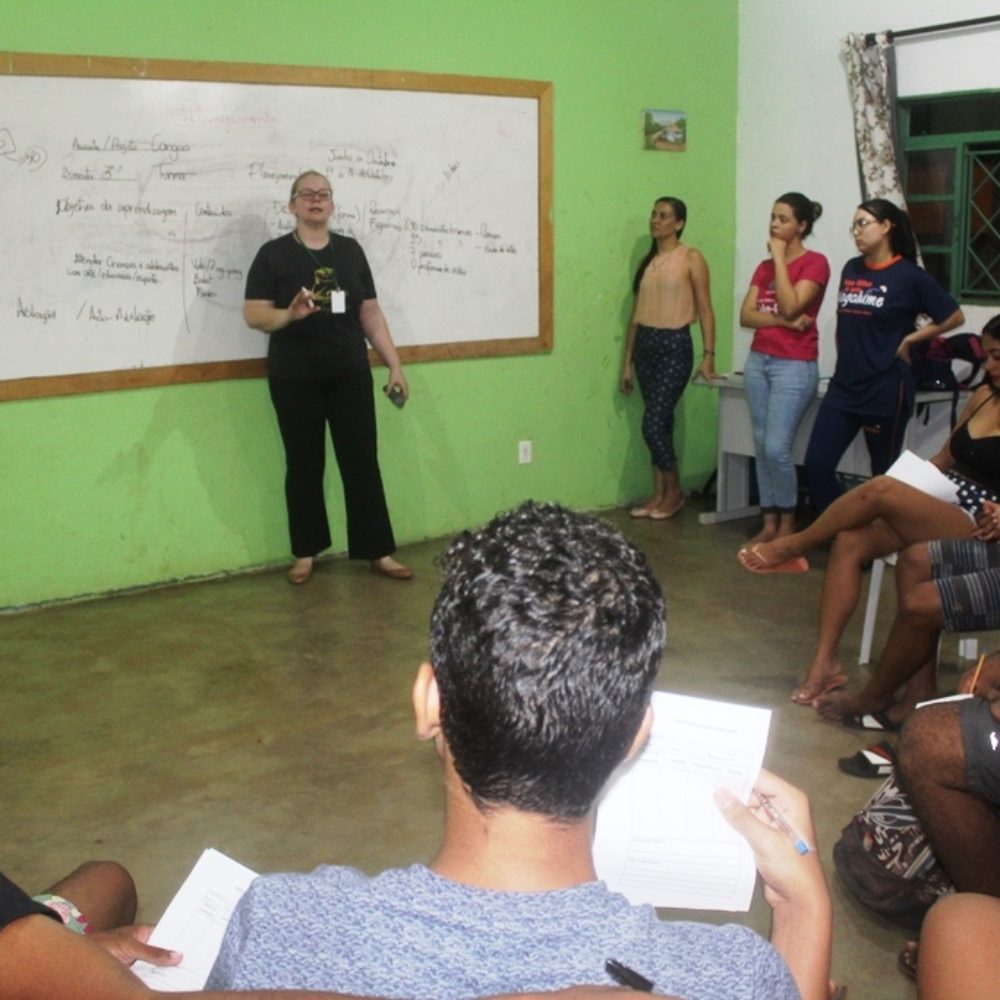 OFICINA DE PLANEJAMENTO E ORGANIZAÇÃO DE ESPAÇO COM ACADÊMICAS DO ITOP