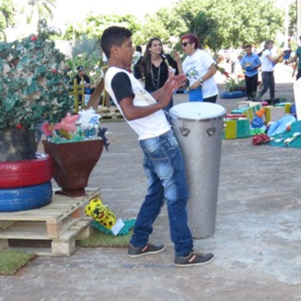 ARTE-FATO NO DIA MUNDIAL DO MEIO AMBIENTE