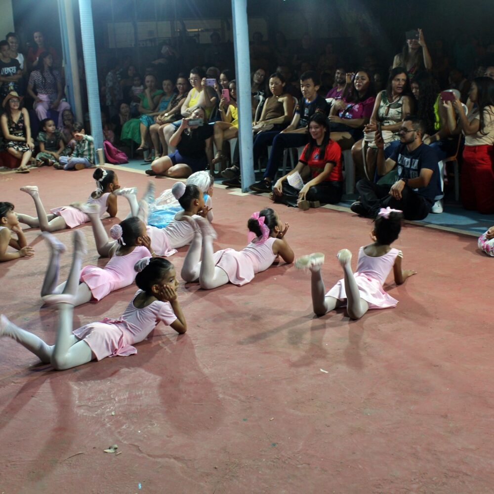 Noite Cultural encanta público com arte, talento e integração comunitária