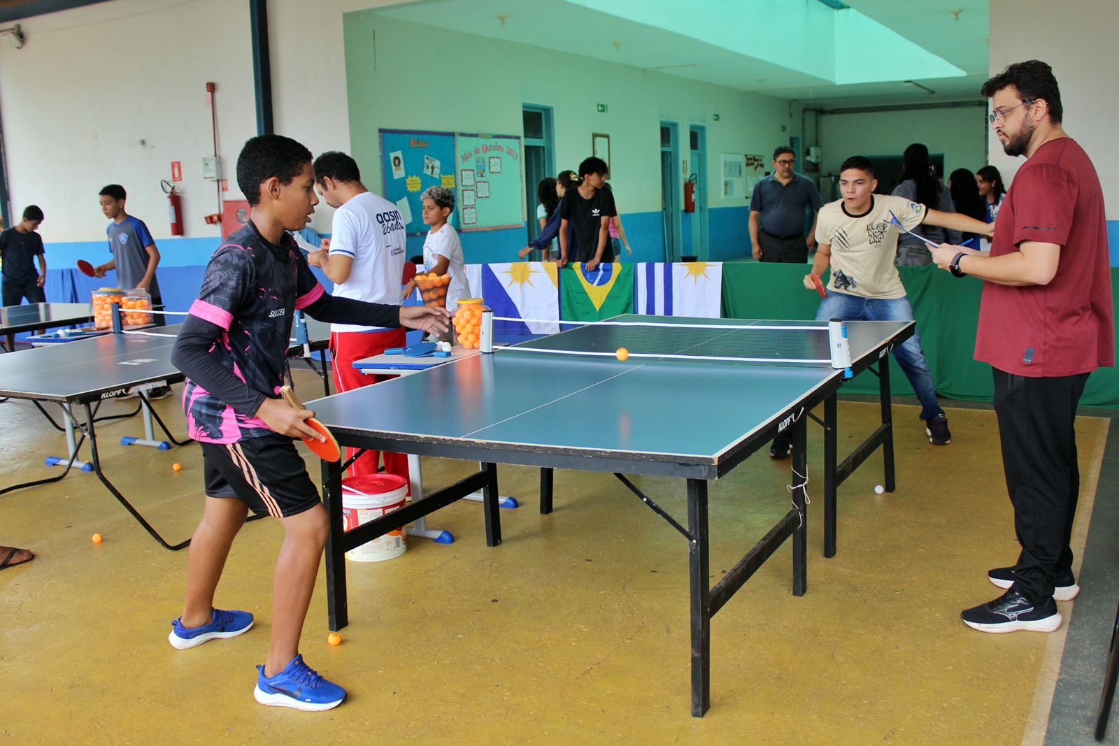 No momento, você está visualizando Torneio de pingue-pongue movimenta Escola João Paulo II e incentiva protagonismo juvenil